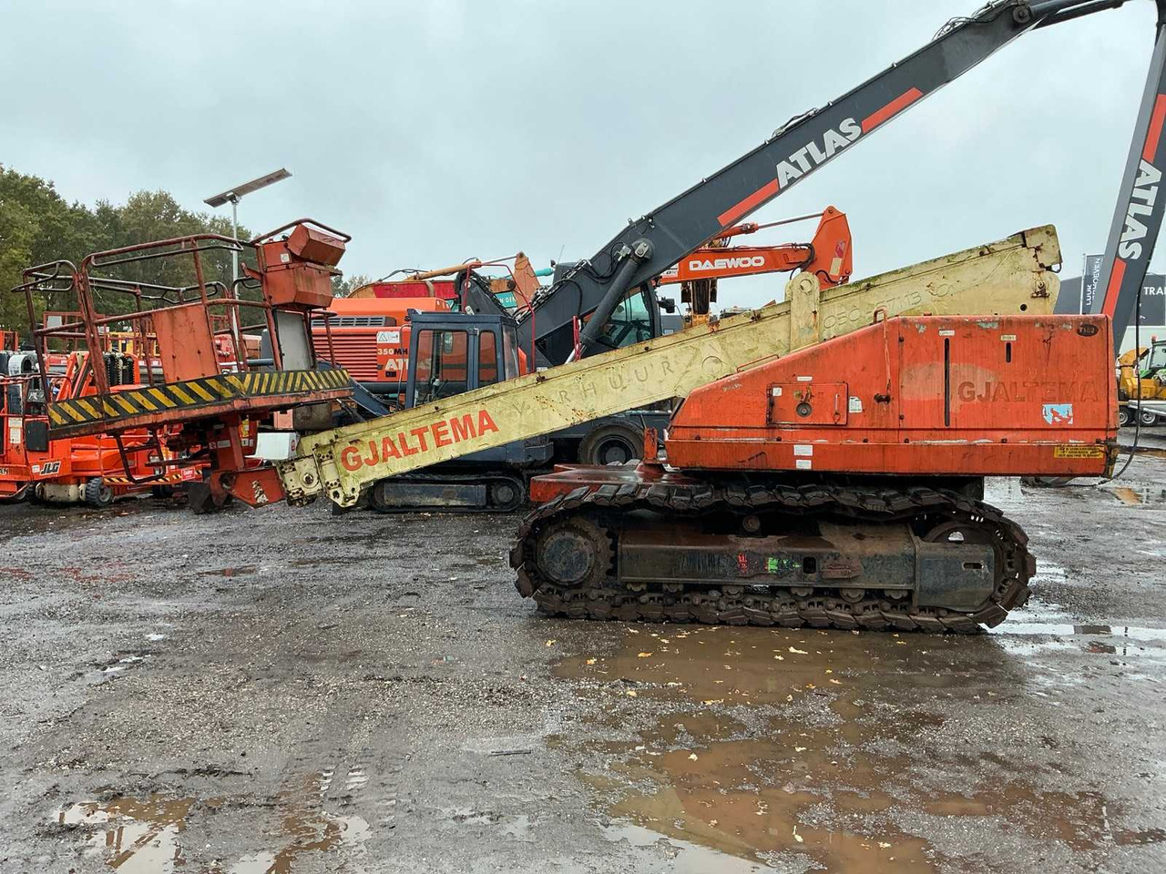 Aichi RZ150/IRZ500 - Aerial platform: picture 2 Aichi RZ150/IRZ500 - Aerial platform: picture 2