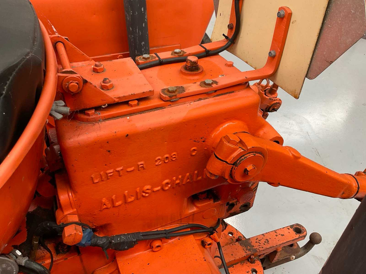 Farm tractor Allis-Chalmers FD4: picture 16