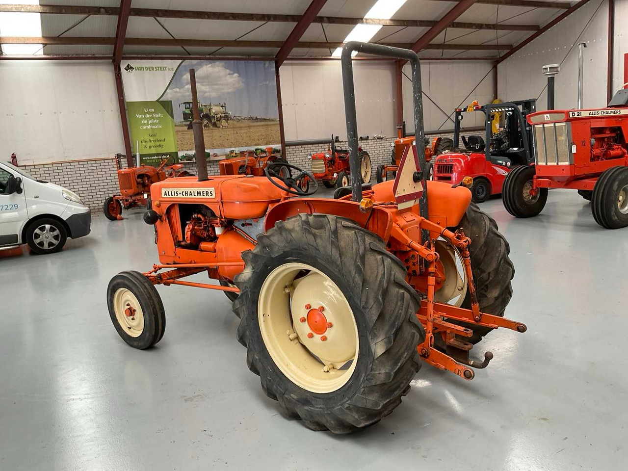 Farm tractor Allis-Chalmers FD4: picture 7