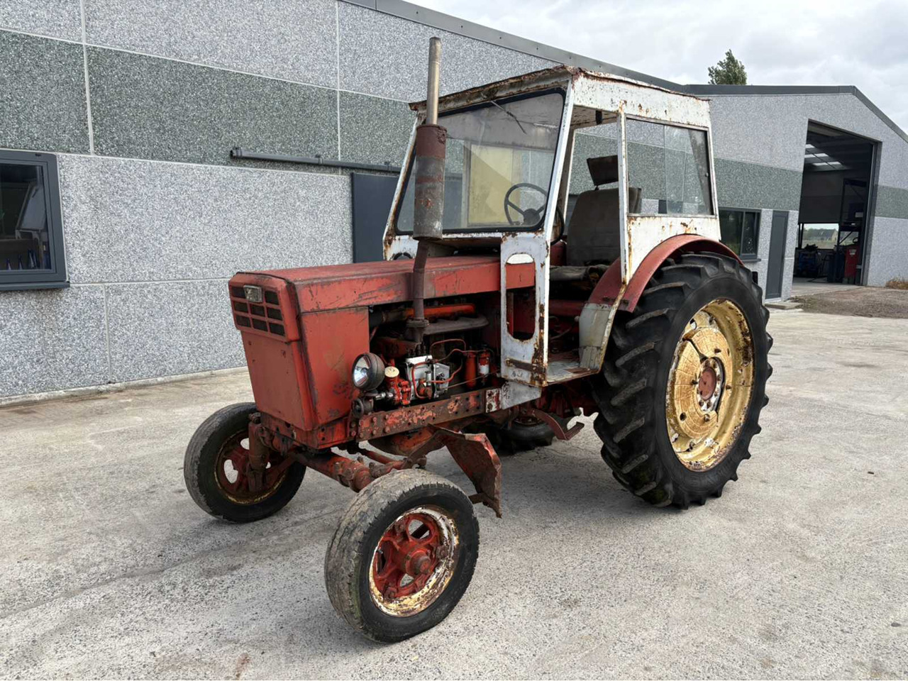 Belarus T40 - Farm tractor: picture 2 Belarus T40 - Farm tractor: picture 2