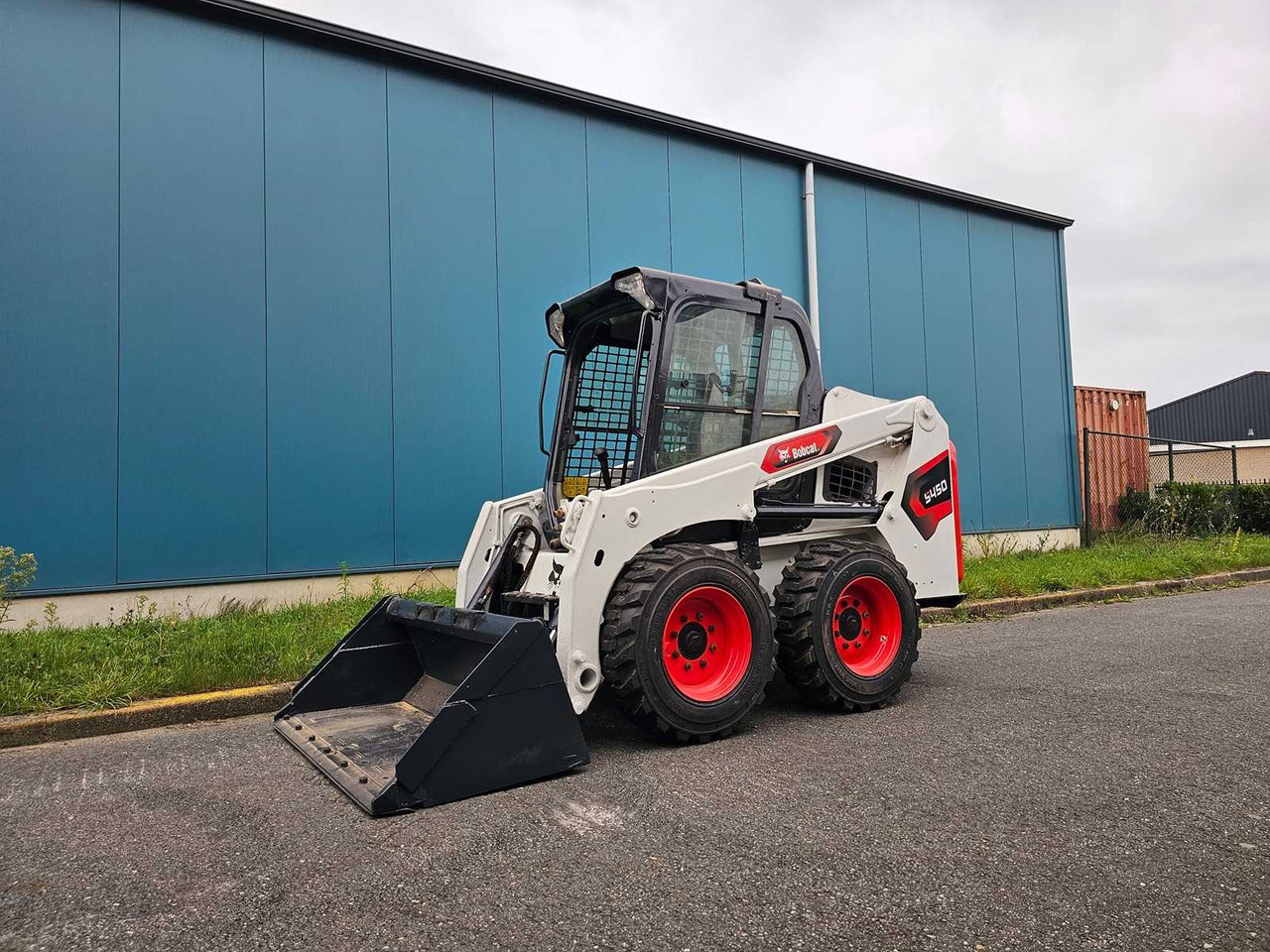 Bobcat S450 - Skid steer loader: picture 1 Bobcat S450 - Skid steer loader: picture 1