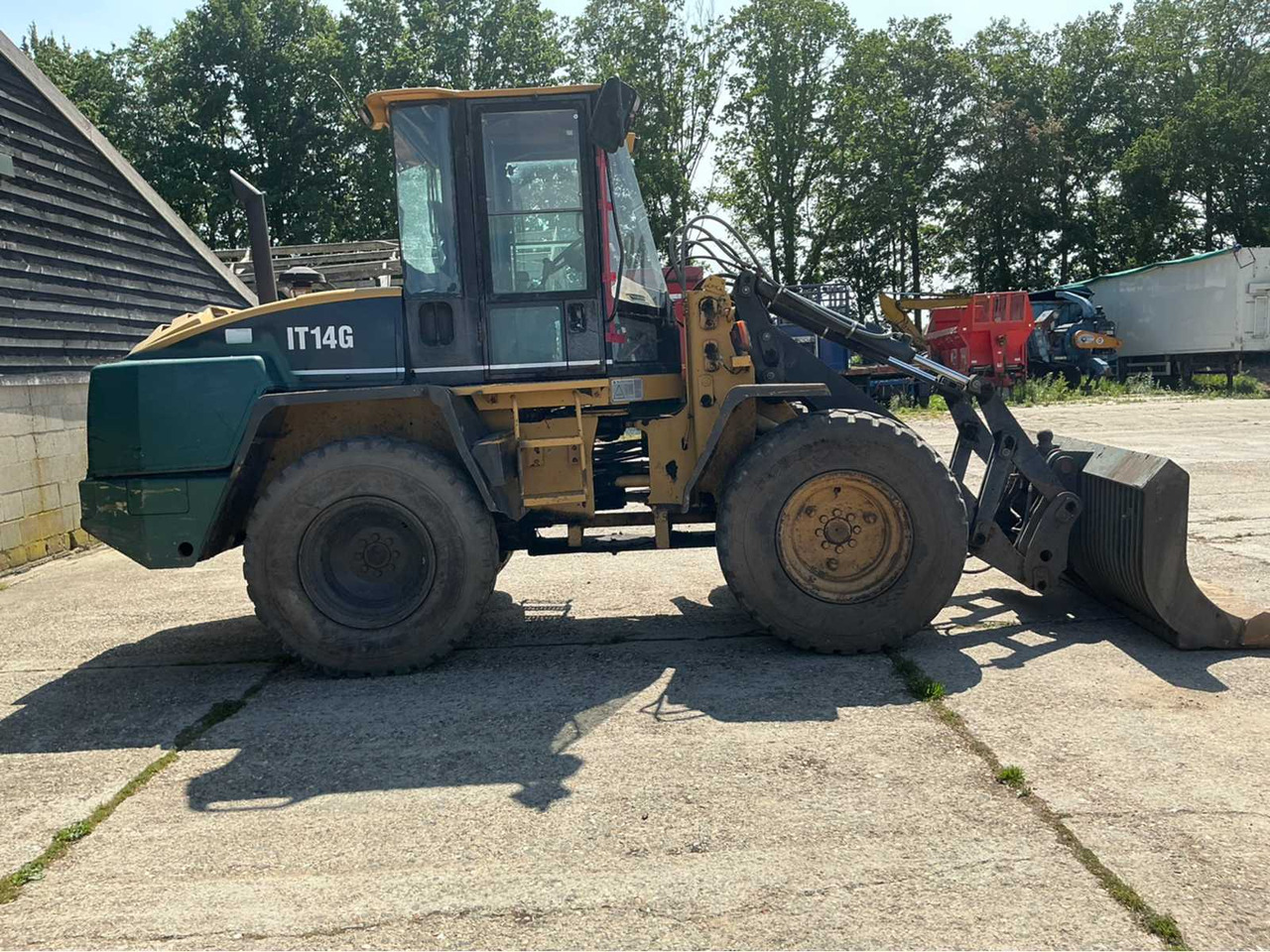CAT IT140 - Wheel loader: picture 4 CAT IT140 - Wheel loader: picture 4