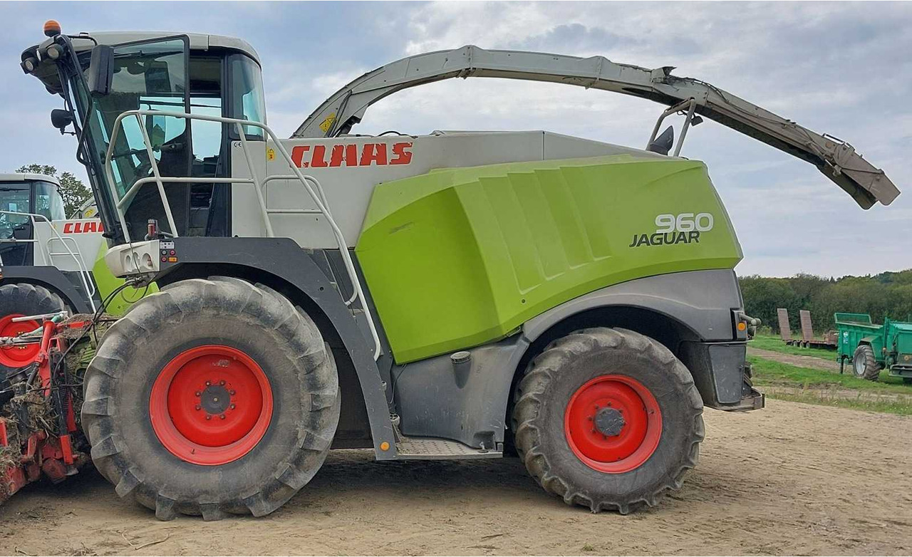 CLAAS - 2009 - 960 - HARVESTER-CHOPPER - Forage harvester: picture 4 CLAAS - 2009 - 960 - HARVESTER-CHOPPER - Forage harvester: picture 4