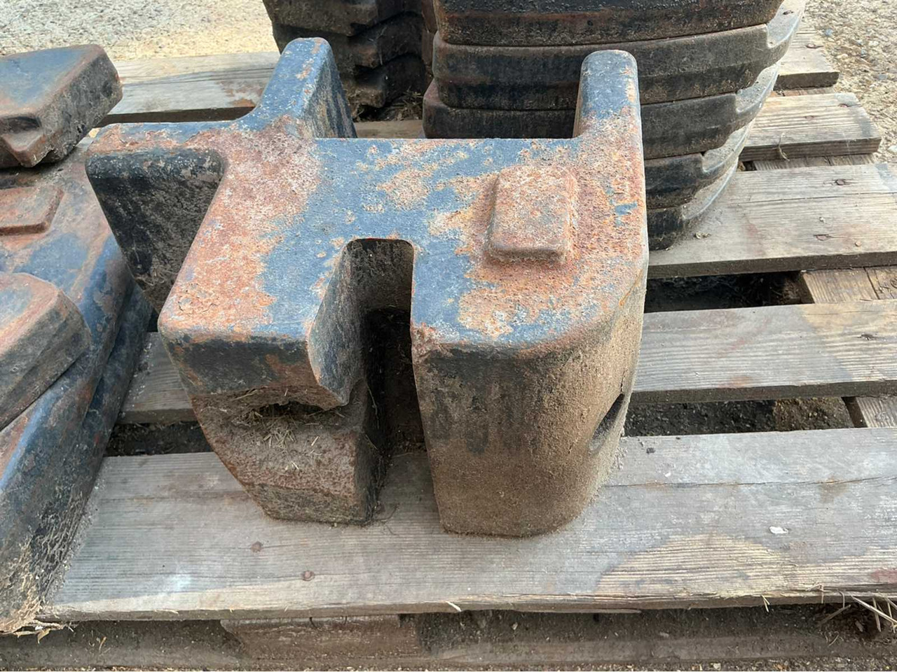 Case IH 86988727 - Front loader for tractor: picture 5 Case IH 86988727 - Front loader for tractor: picture 5
