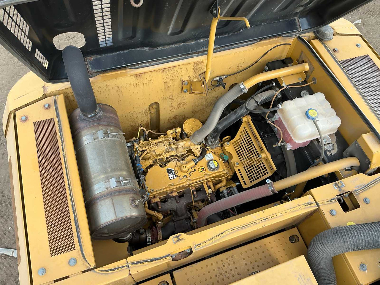 Crawler excavator Caterpillar 316EL: picture 20