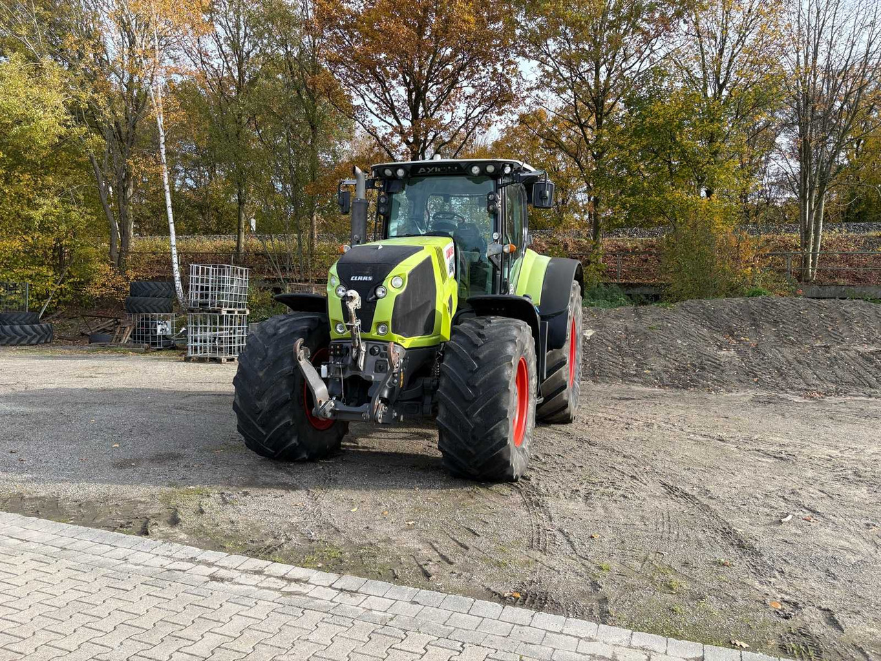 Claas CLAAS ARION 850 C-MATIC FARM TRACTOR WITH ALL-WHEEL DRIVE - Farm tractor: picture 2 Claas CLAAS ARION 850 C-MATIC FARM TRACTOR WITH ALL-WHEEL DRIVE - Farm tractor: picture 2