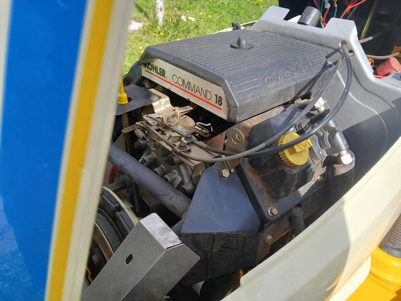 Cub Cadet hds2185 - Garden mower: picture 4 Cub Cadet hds2185 - Garden mower: picture 4