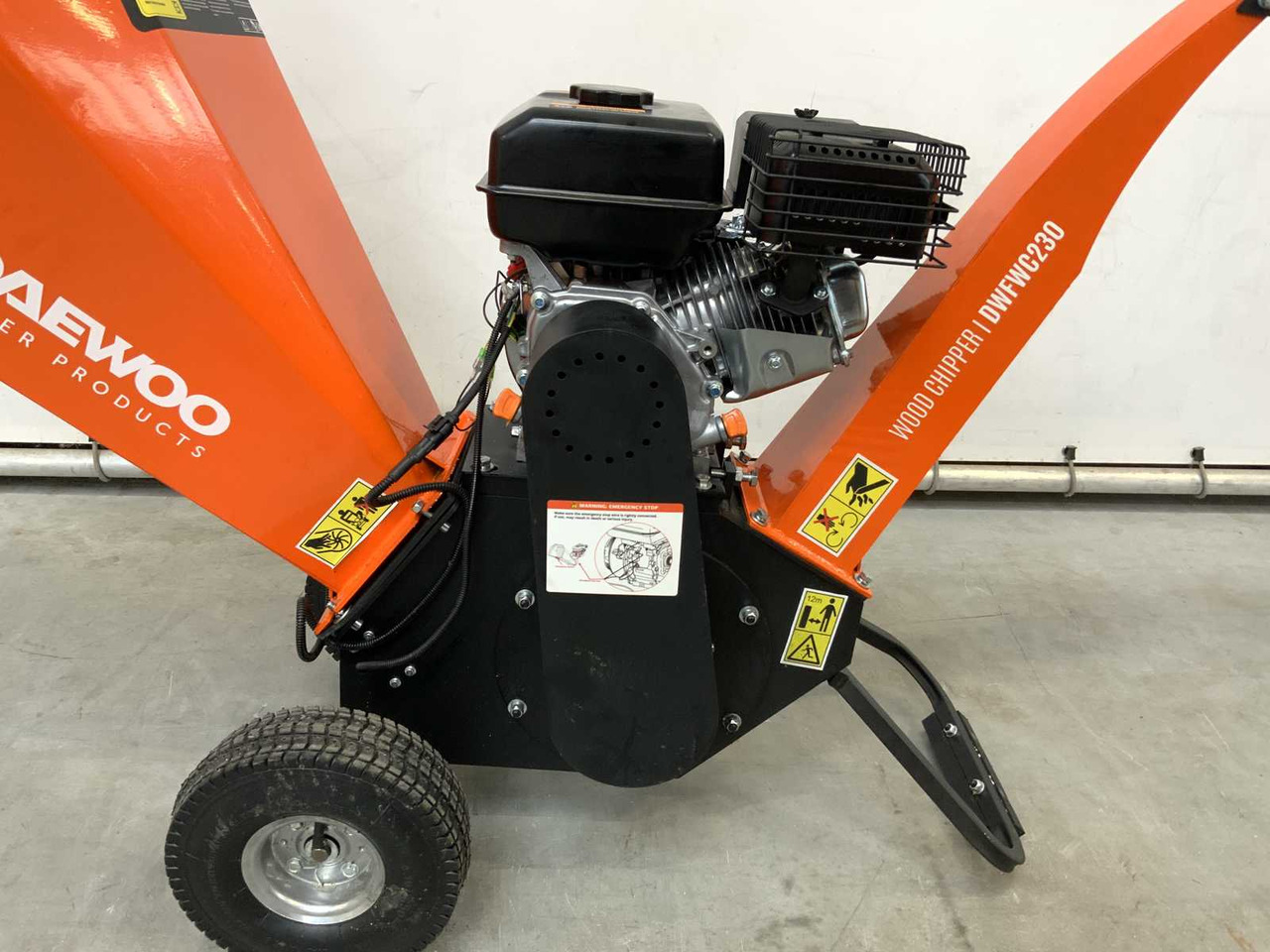 Wood chipper Daewoo DWFWC230: picture 10