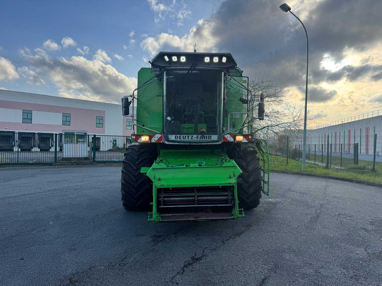 Deutz 4080HTS - Combine harvester: picture 5 Deutz 4080HTS - Combine harvester: picture 5