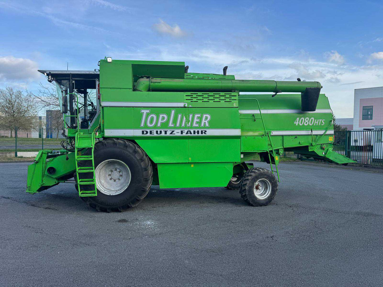 Deutz 4080HTS - Combine harvester: picture 3 Deutz 4080HTS - Combine harvester: picture 3