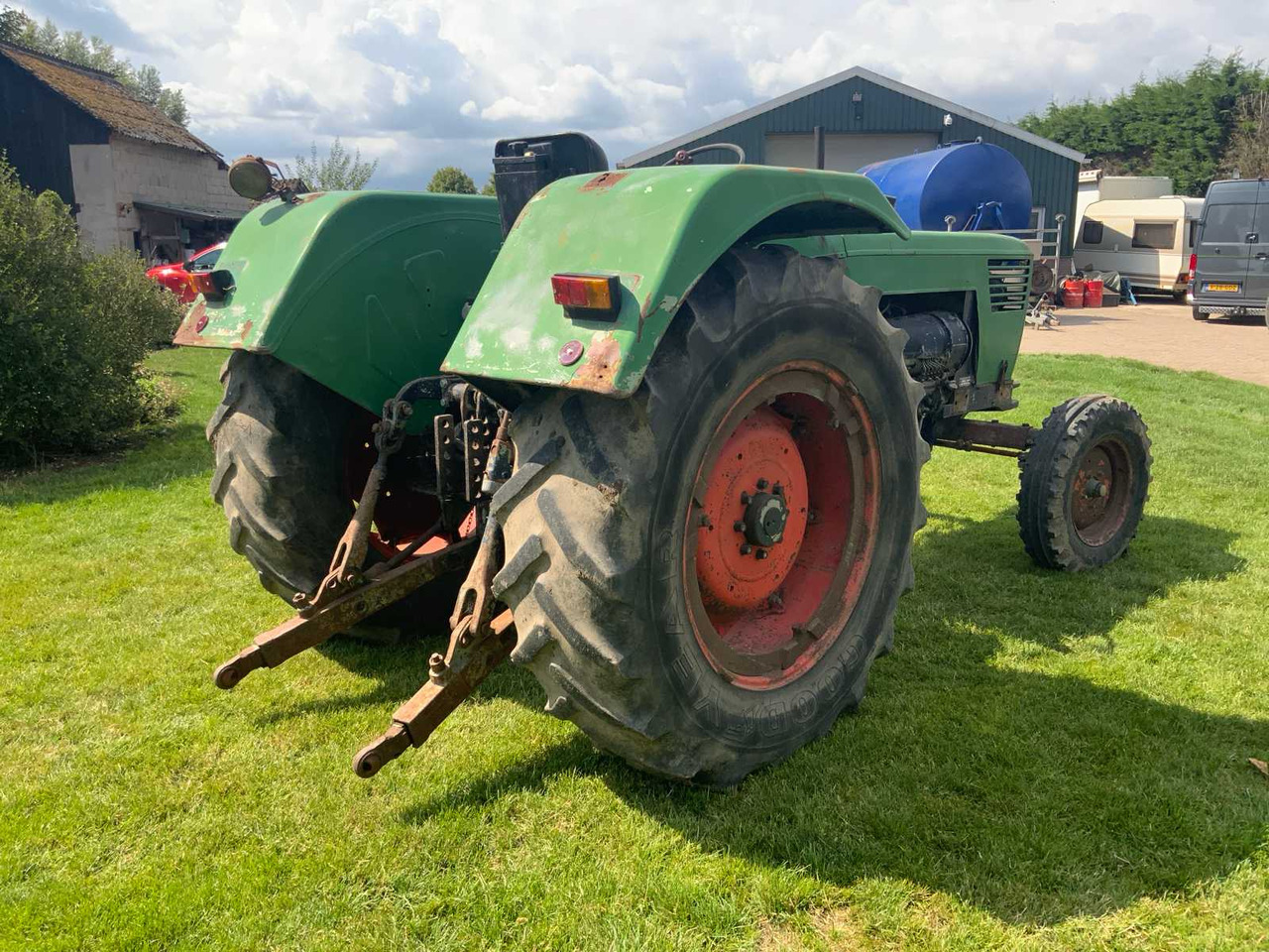 Deutz D8006 - Farm tractor: picture 5 Deutz D8006 - Farm tractor: picture 5
