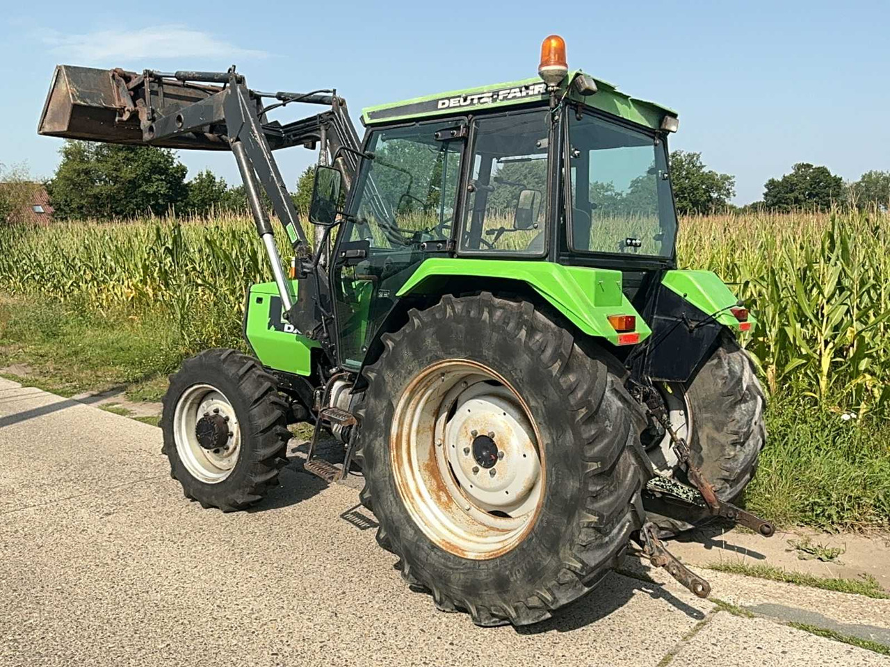 Deutz DX3.65A - Farm tractor: picture 3 Deutz DX3.65A - Farm tractor: picture 3