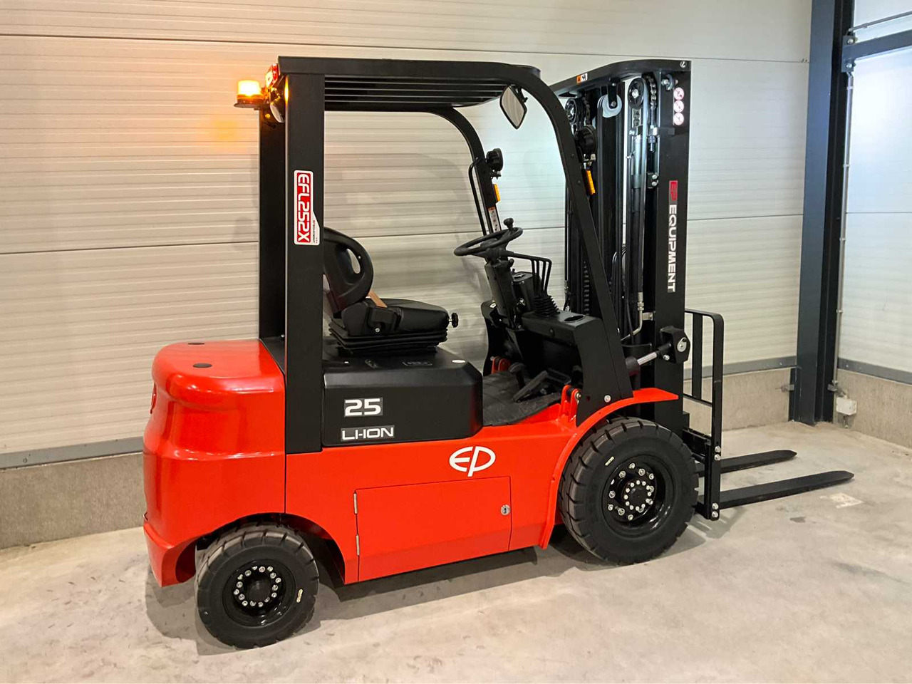 Forklift EP - 2025 - EFL 252 X - FORKLIFT TRUCK: picture 6 Forklift EP - 2025 - EFL 252 X - FORKLIFT TRUCK: picture 6