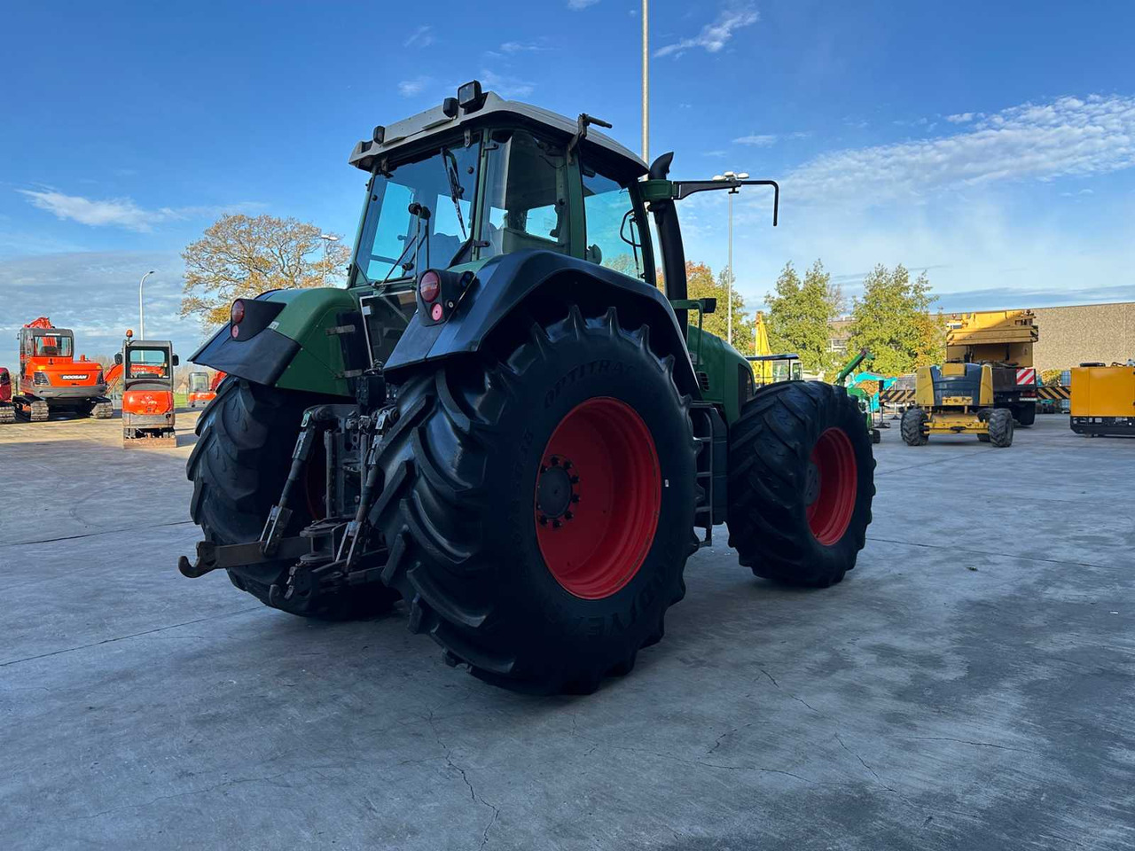 FENDT - 2002 - 926 - FOUR-WHEEL DRIVE AGRICULTURAL TRACTOR - Farm tractor: picture 4 FENDT - 2002 - 926 - FOUR-WHEEL DRIVE AGRICULTURAL TRACTOR - Farm tractor: picture 4