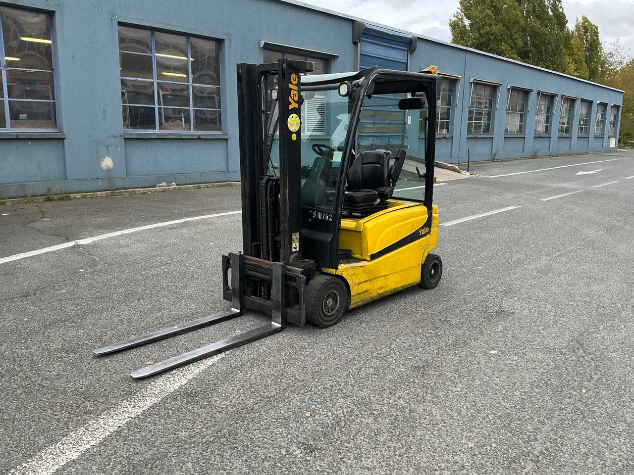 FORKLIFT - Forklift: picture 3 FORKLIFT - Forklift: picture 3