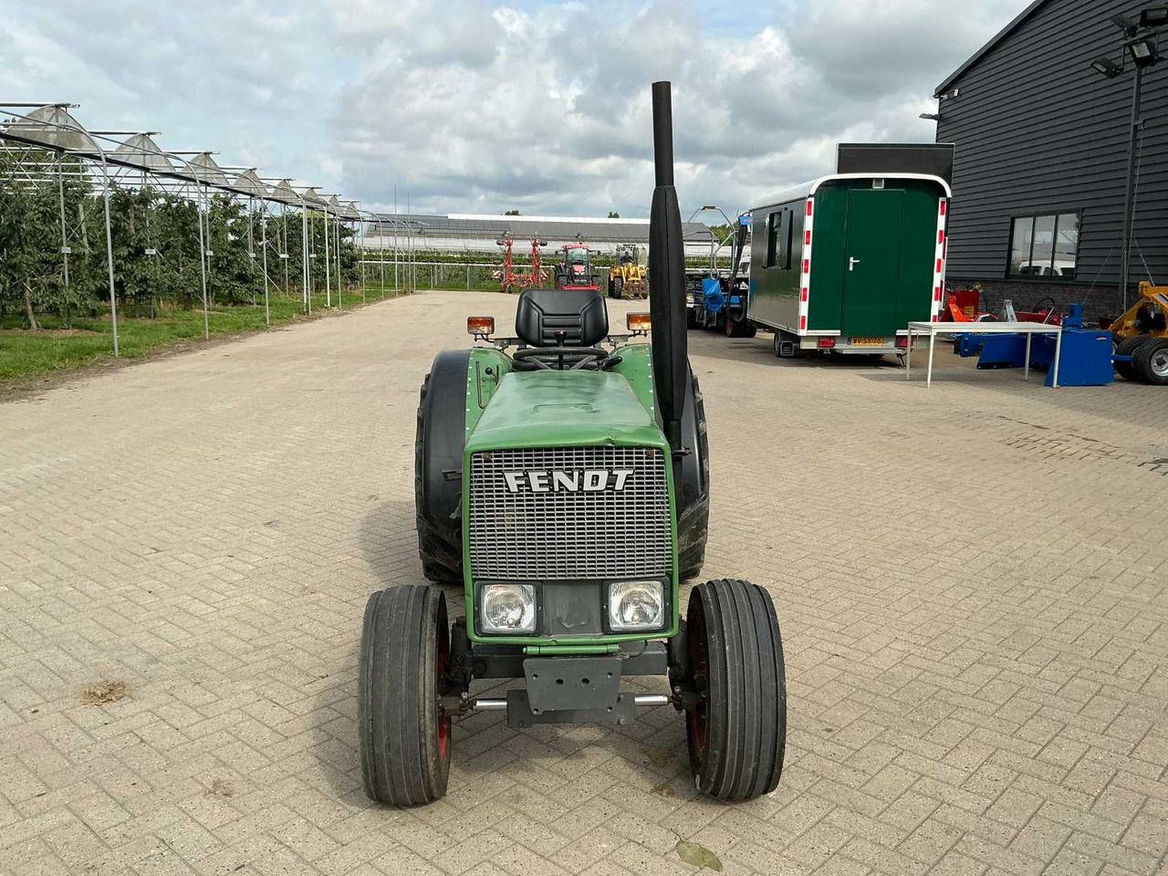 Fendt Farmer 200V - Compact tractor: picture 2 Fendt Farmer 200V - Compact tractor: picture 2