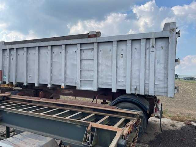 Fruehauf R19C - Farm tipping trailer/ Dumper: picture 5 Fruehauf R19C - Farm tipping trailer/ Dumper: picture 5