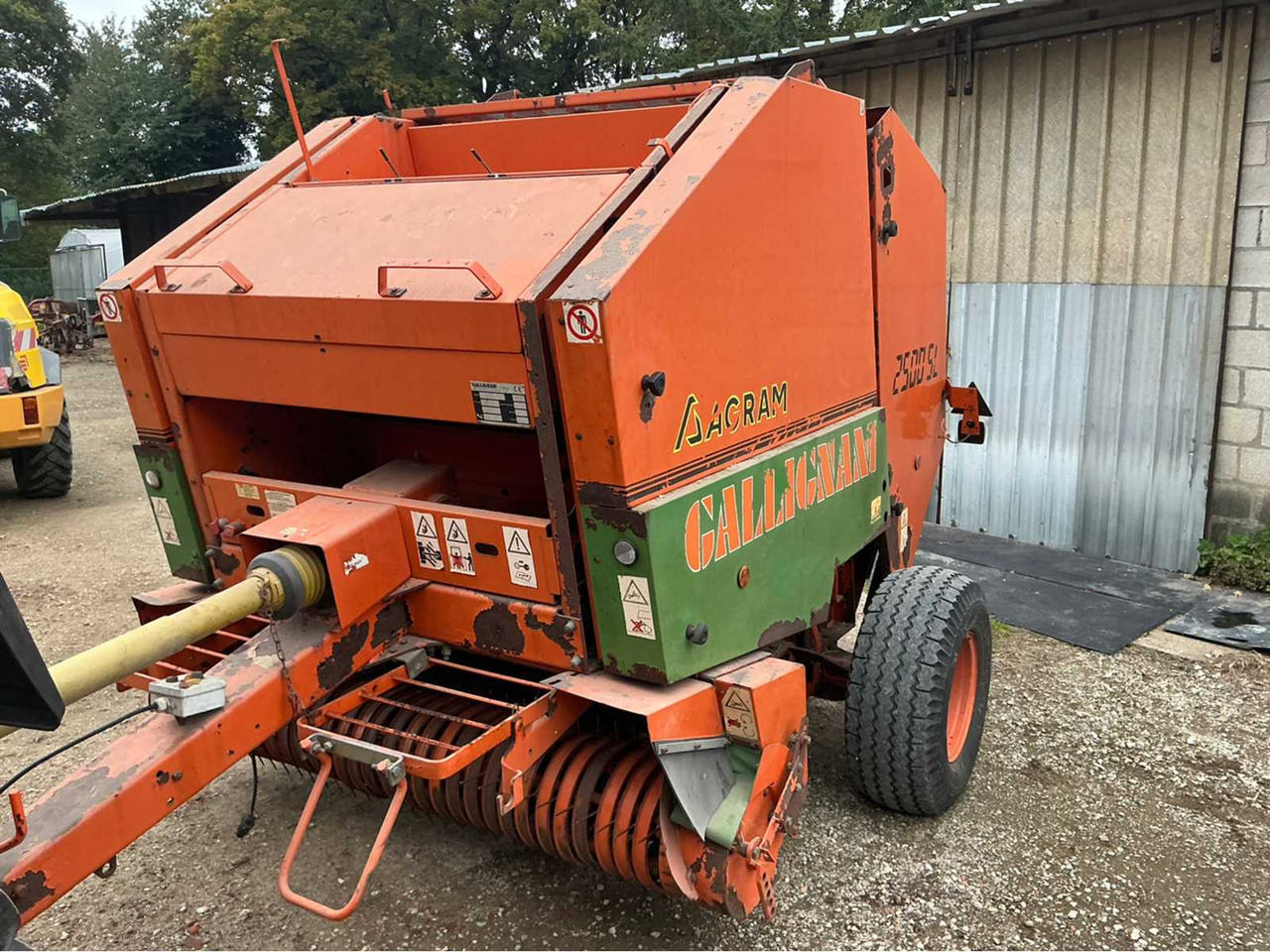 Gallignani 2500SL - Round baler: picture 1 Gallignani 2500SL - Round baler: picture 1