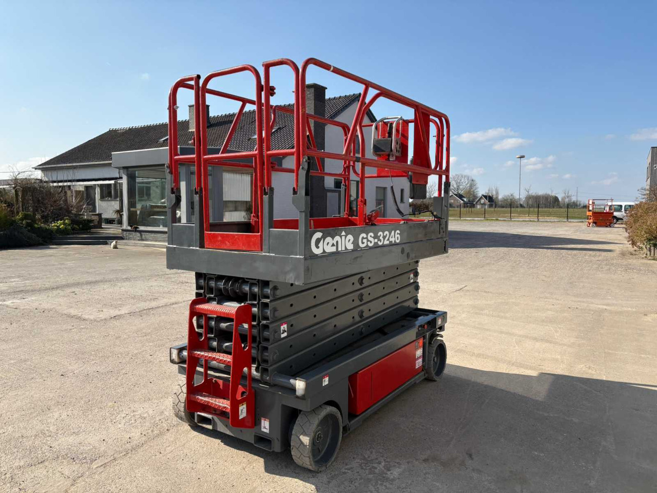 Genie GS-3246 - Aerial platform: picture 3 Genie GS-3246 - Aerial platform: picture 3