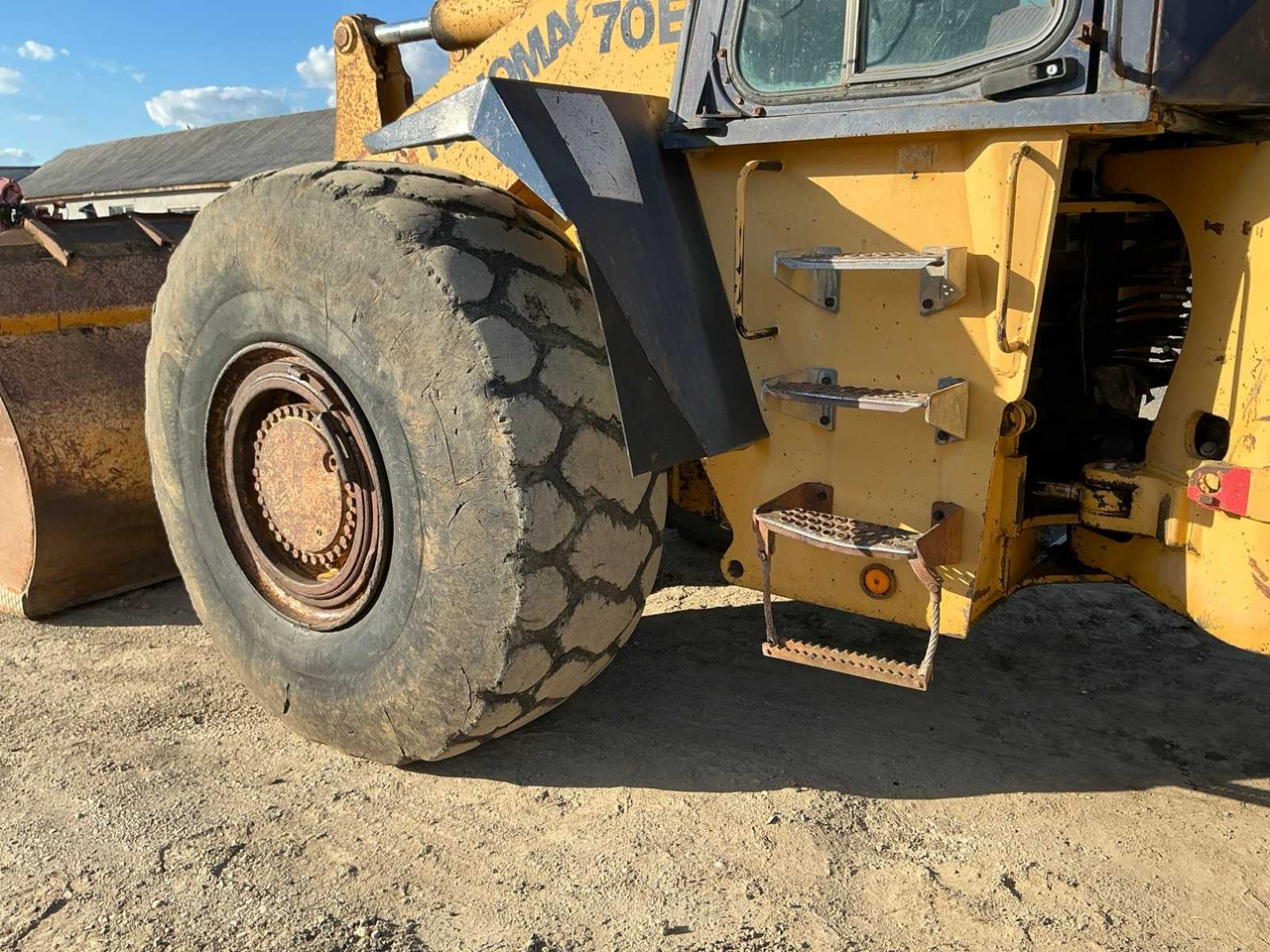 Wheel loader HANOMAG 70 E: picture 27