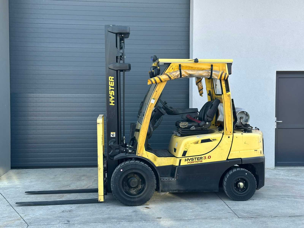 HYSTER - H3.0FT - FORKLIFT TRUCKS - 2014 - Forklift: picture 2 HYSTER - H3.0FT - FORKLIFT TRUCKS - 2014 - Forklift: picture 2