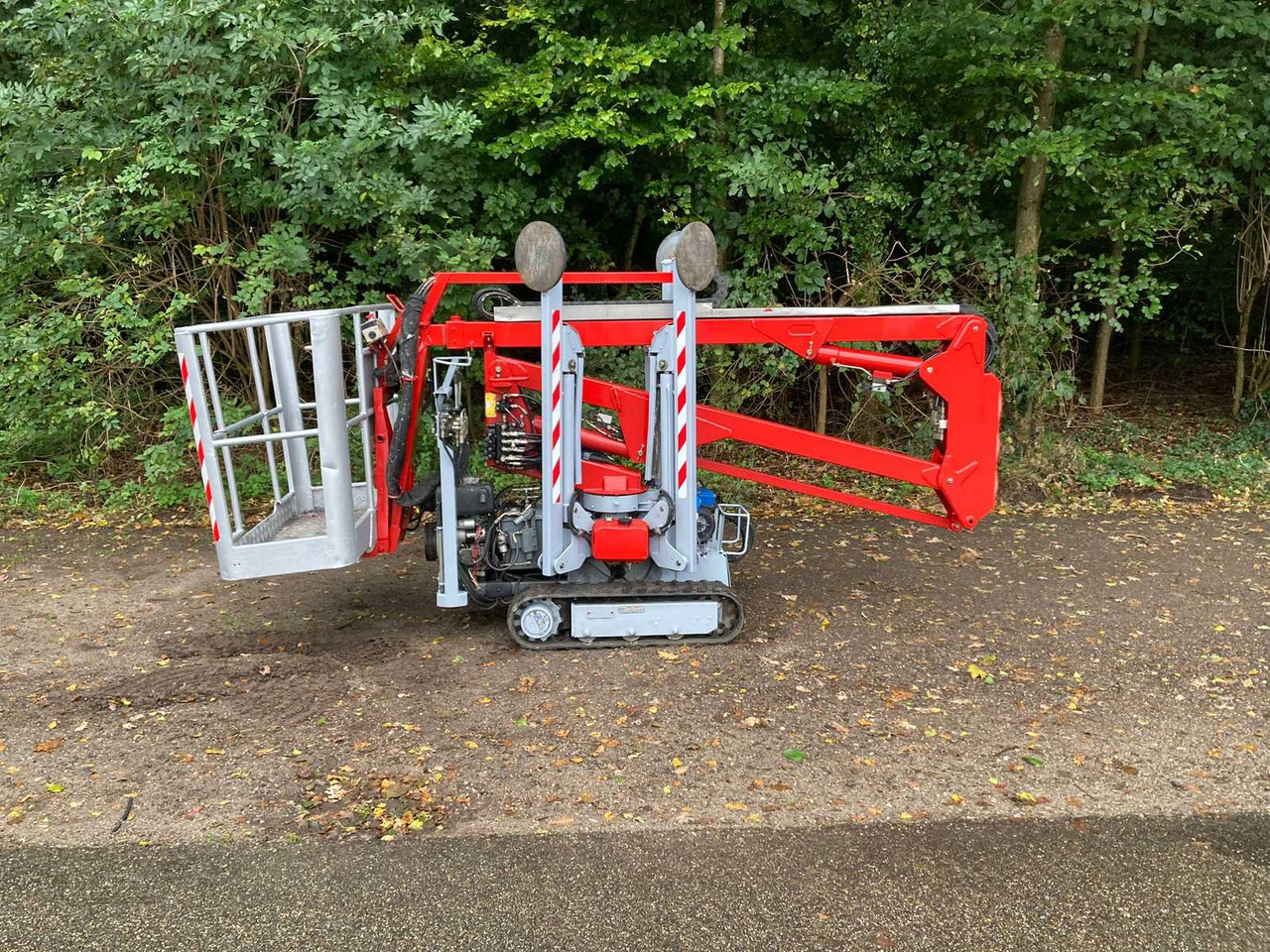 Hinowa Picchio 1050 - Aerial platform: picture 2 Hinowa Picchio 1050 - Aerial platform: picture 2