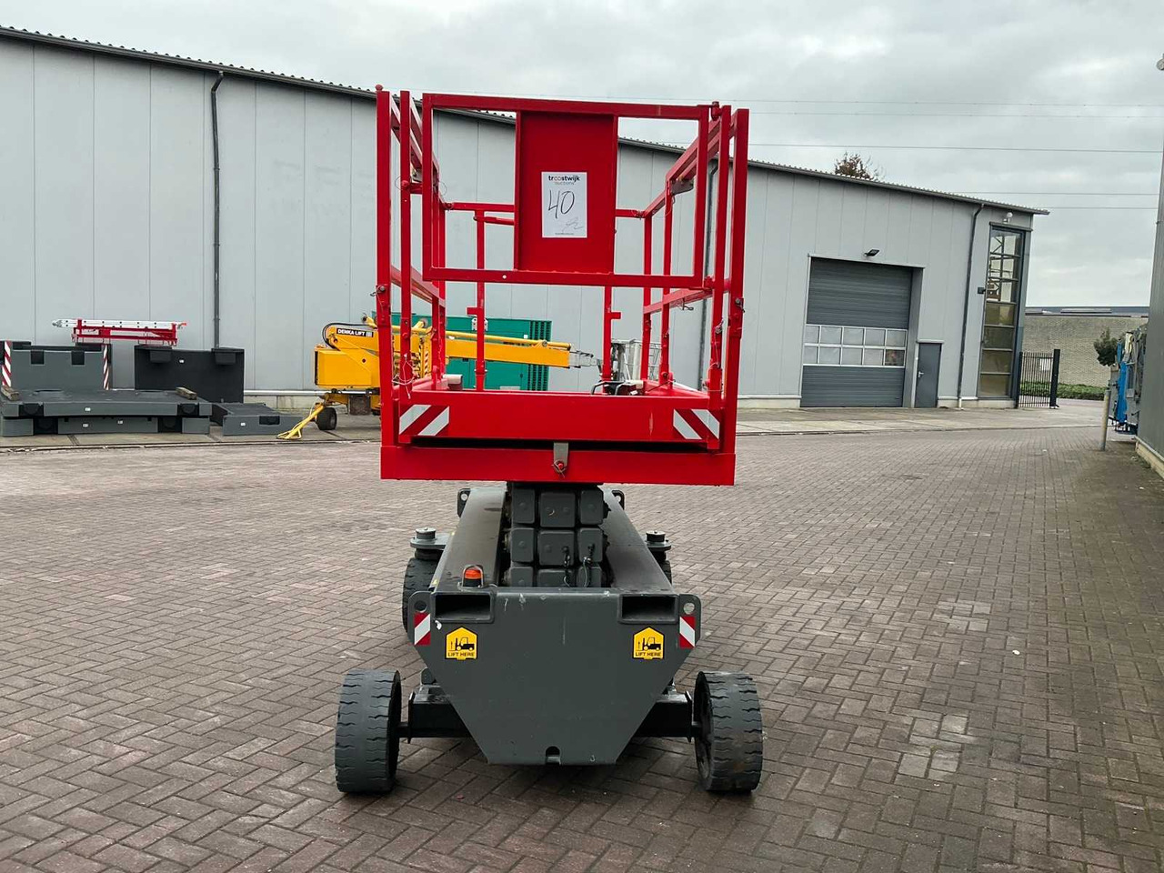 Aerial platform Holland lift HL-7814: picture 6 Aerial platform Holland lift HL-7814: picture 6