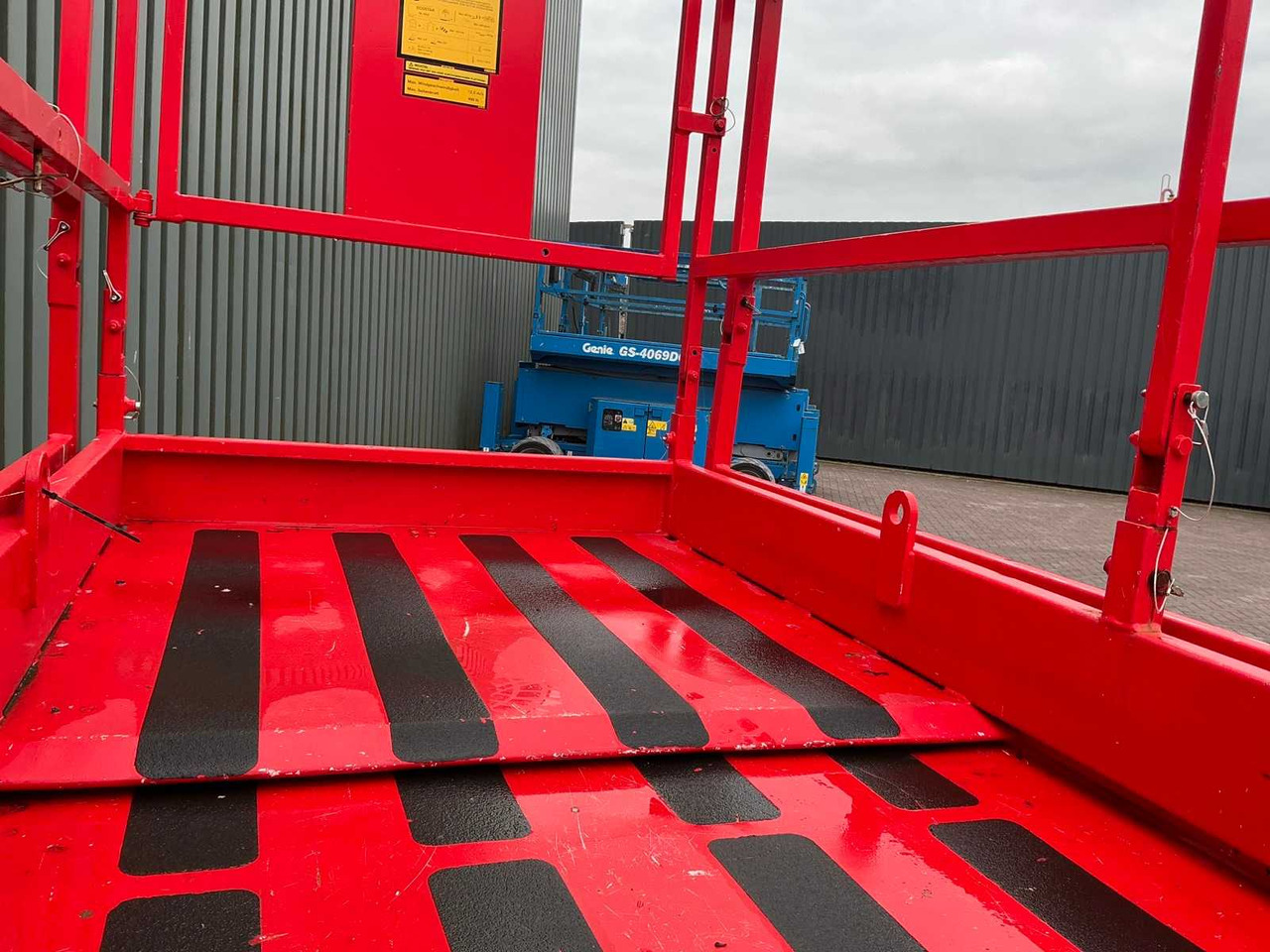 Aerial platform Holland lift HL-7814: picture 15 Aerial platform Holland lift HL-7814: picture 15