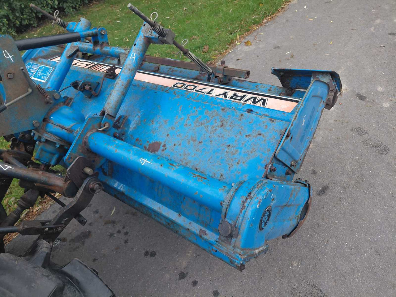 Compact tractor Iseki TA227: picture 16