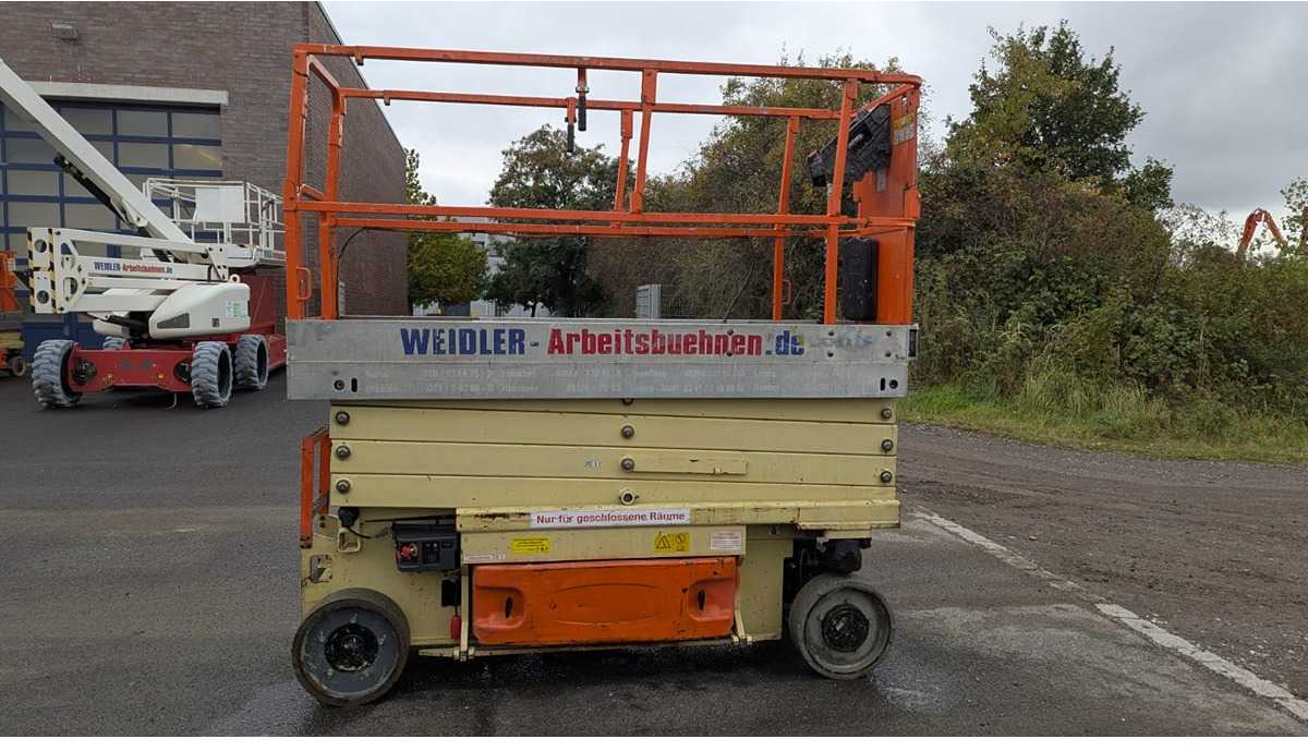 JLG 2630 ES - Aerial platform: picture 1 JLG 2630 ES - Aerial platform: picture 1