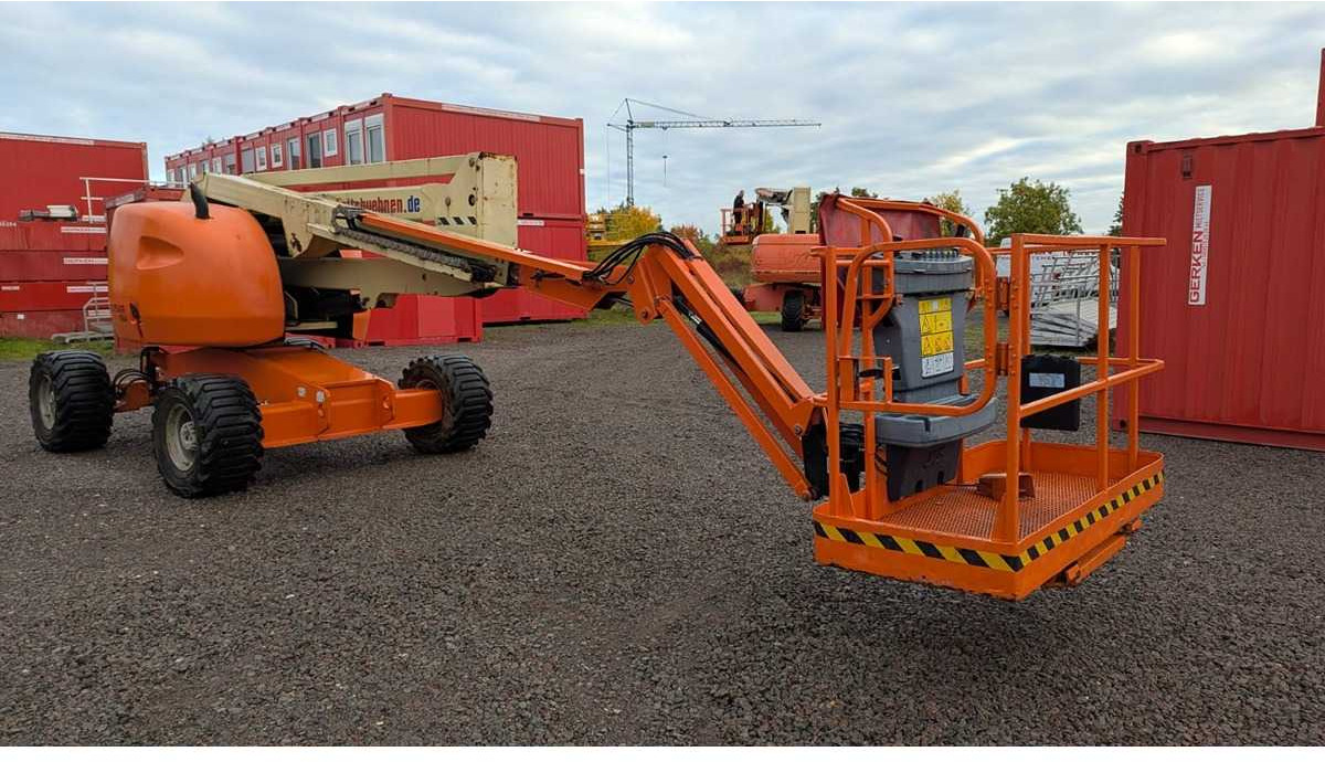 JLG - 510 AJ - AERIAL WORK PLATFORMS (NO. 69359) - 2004 - Aerial platform: picture 1 JLG - 510 AJ - AERIAL WORK PLATFORMS (NO. 69359) - 2004 - Aerial platform: picture 1