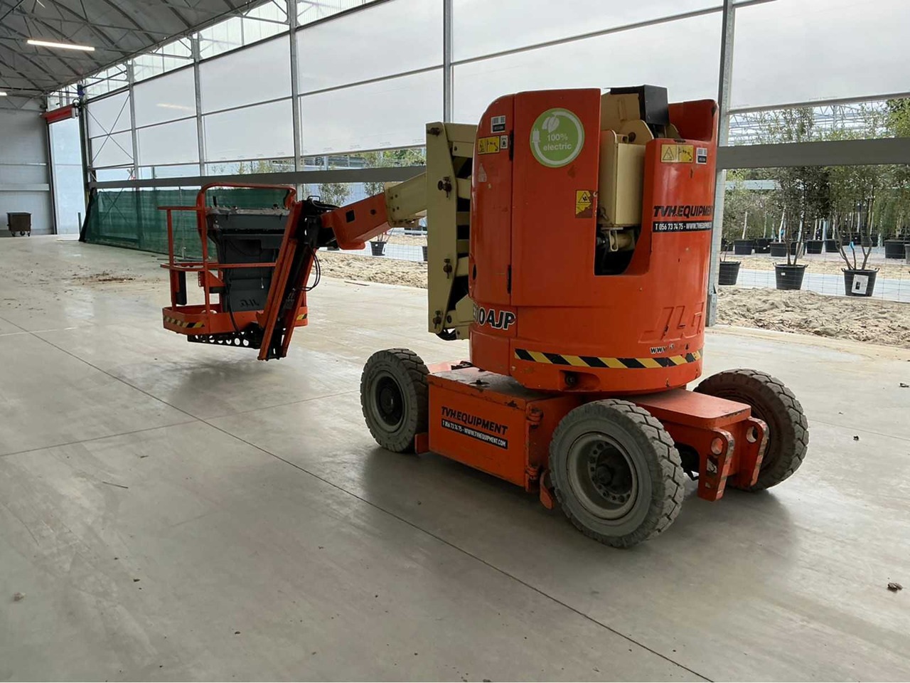 JLG E300AJP - Aerial platform: picture 4 JLG E300AJP - Aerial platform: picture 4