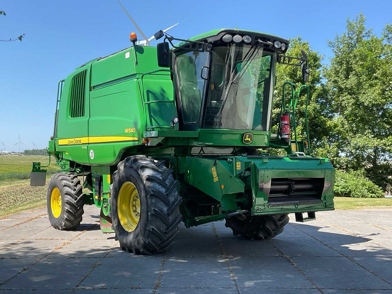 John Deere W540 - Combine harvester: picture 4 John Deere W540 - Combine harvester: picture 4