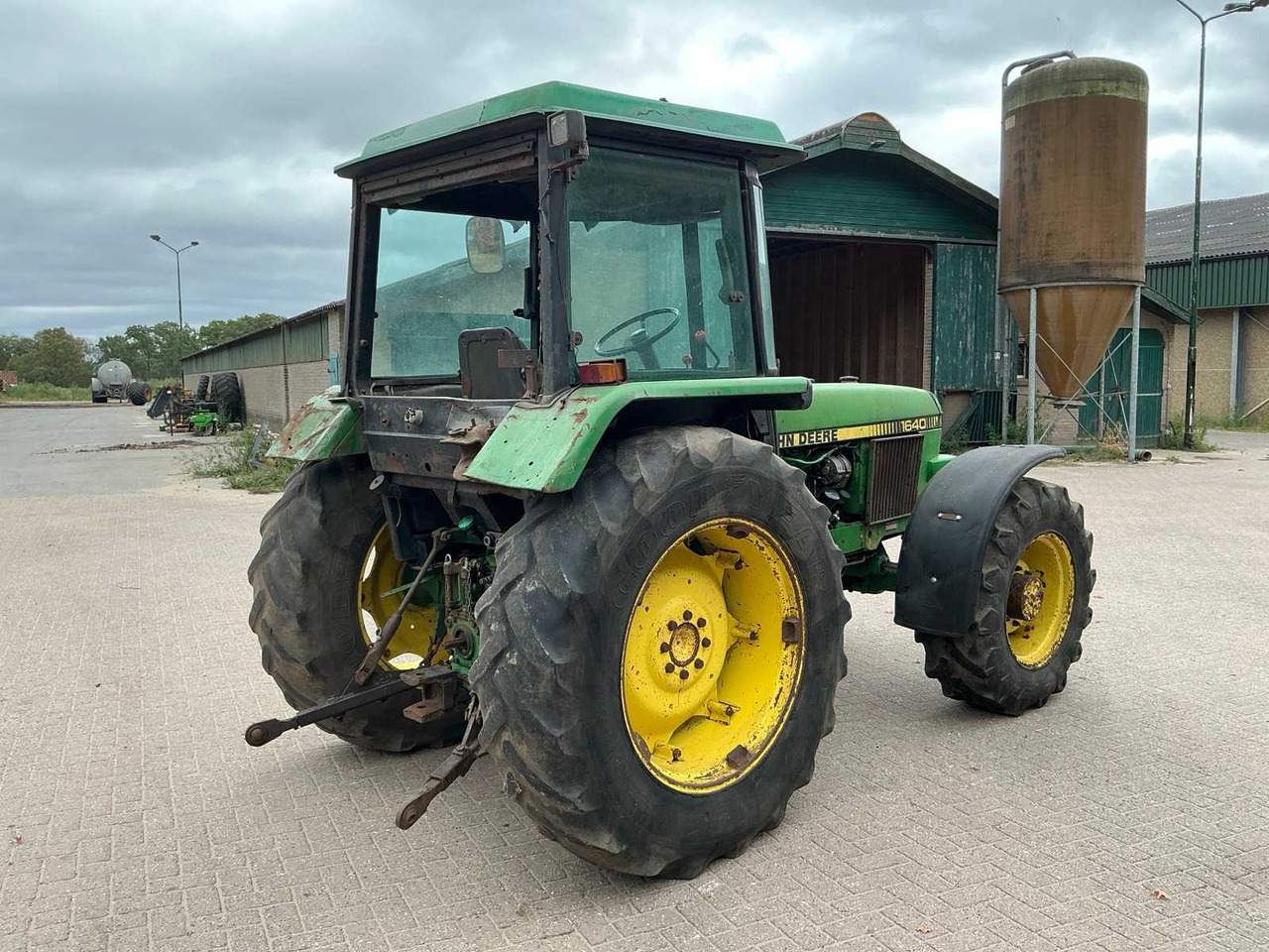 John deere 1640 - Farm tractor: picture 5 John deere 1640 - Farm tractor: picture 5