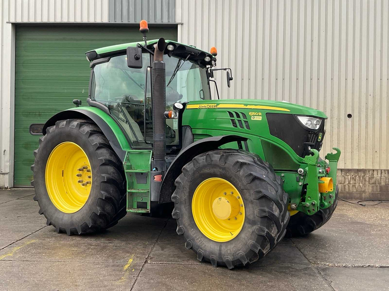 John deere 6150R - Farm tractor: picture 1 John deere 6150R - Farm tractor: picture 1