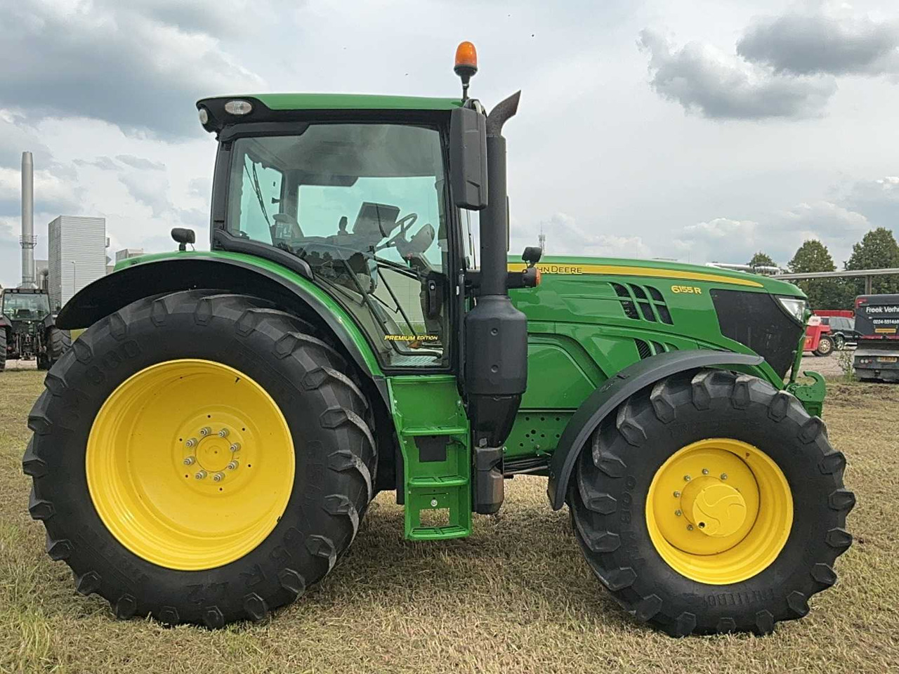 John deere 6155R - Farm tractor: picture 5 John deere 6155R - Farm tractor: picture 5