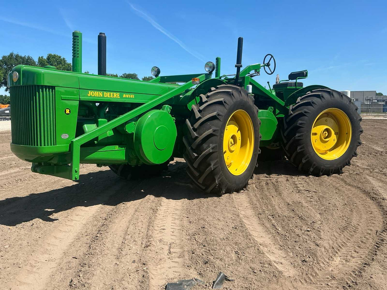 John deere R - Farm tractor: picture 2 John deere R - Farm tractor: picture 2