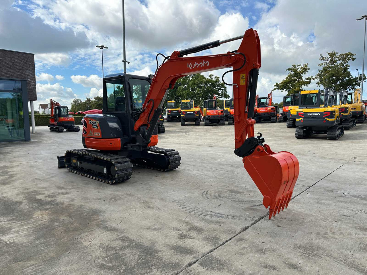 KUBOTA KX155-3SZ - Crawler excavator: picture 3 KUBOTA KX155-3SZ - Crawler excavator: picture 3