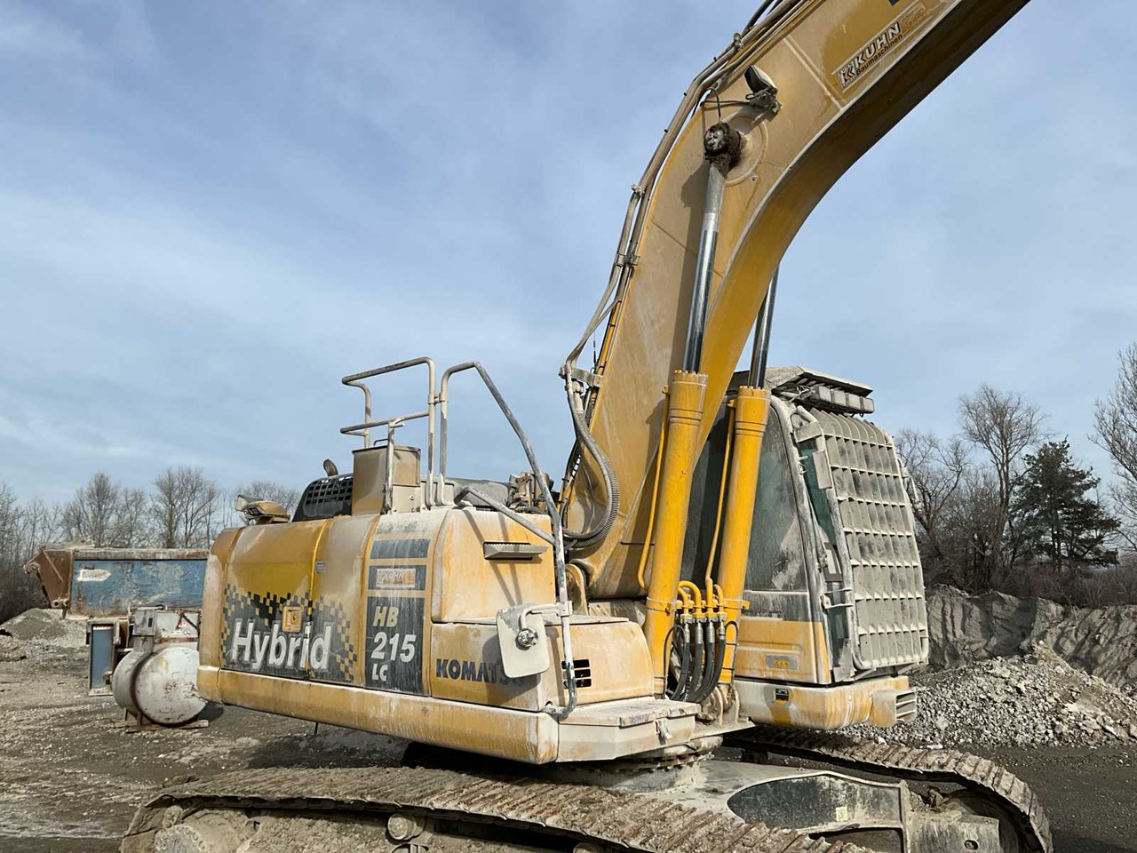 Crawler excavator Komatsu HB215LC: picture 10