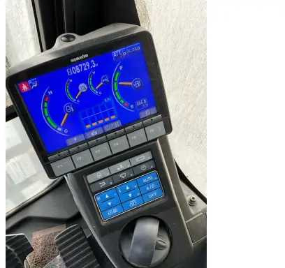 Crawler excavator Komatsu HB215LC: picture 23