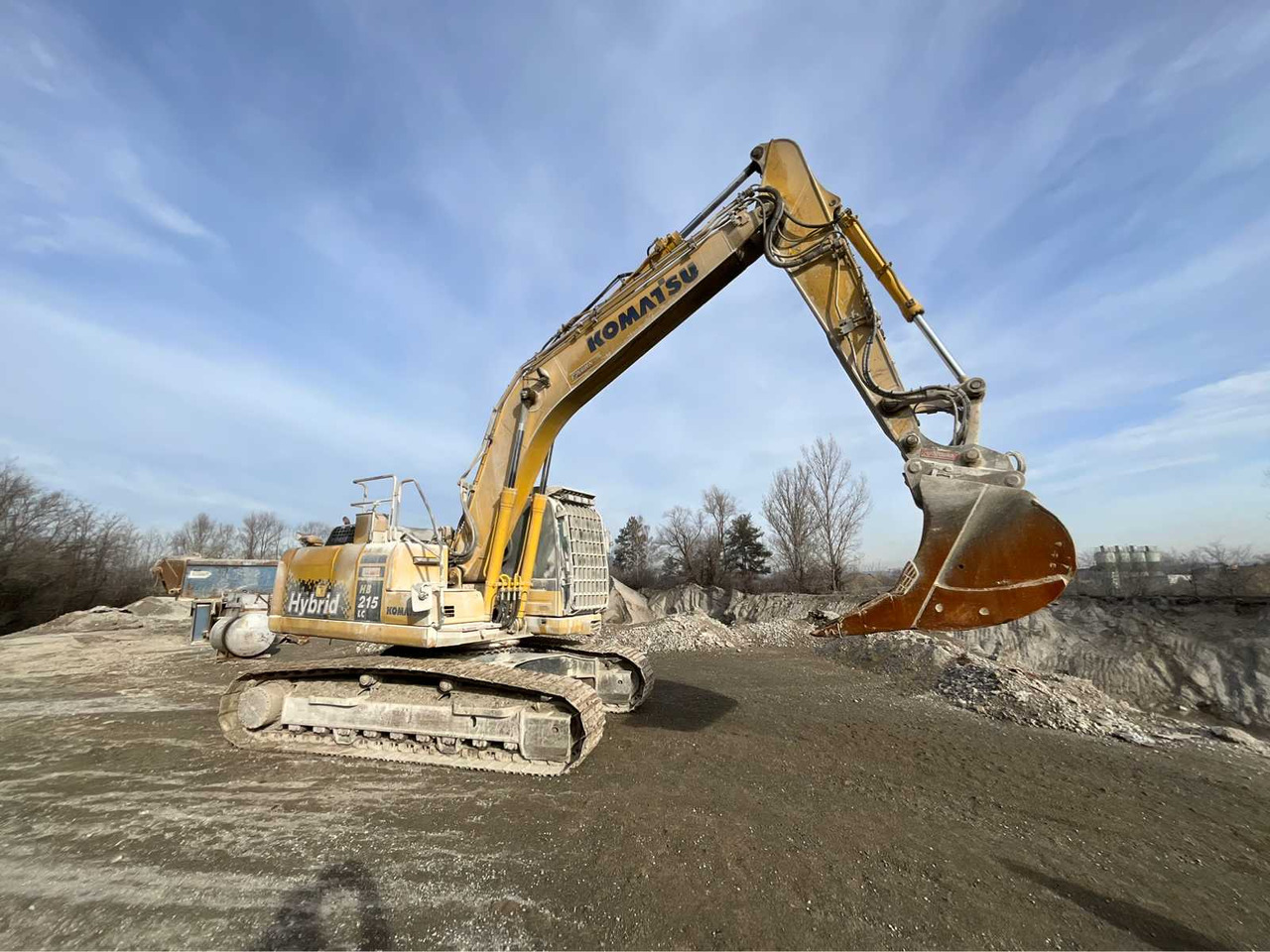 Komatsu HB215LC - Crawler excavator: picture 2 Komatsu HB215LC - Crawler excavator: picture 2