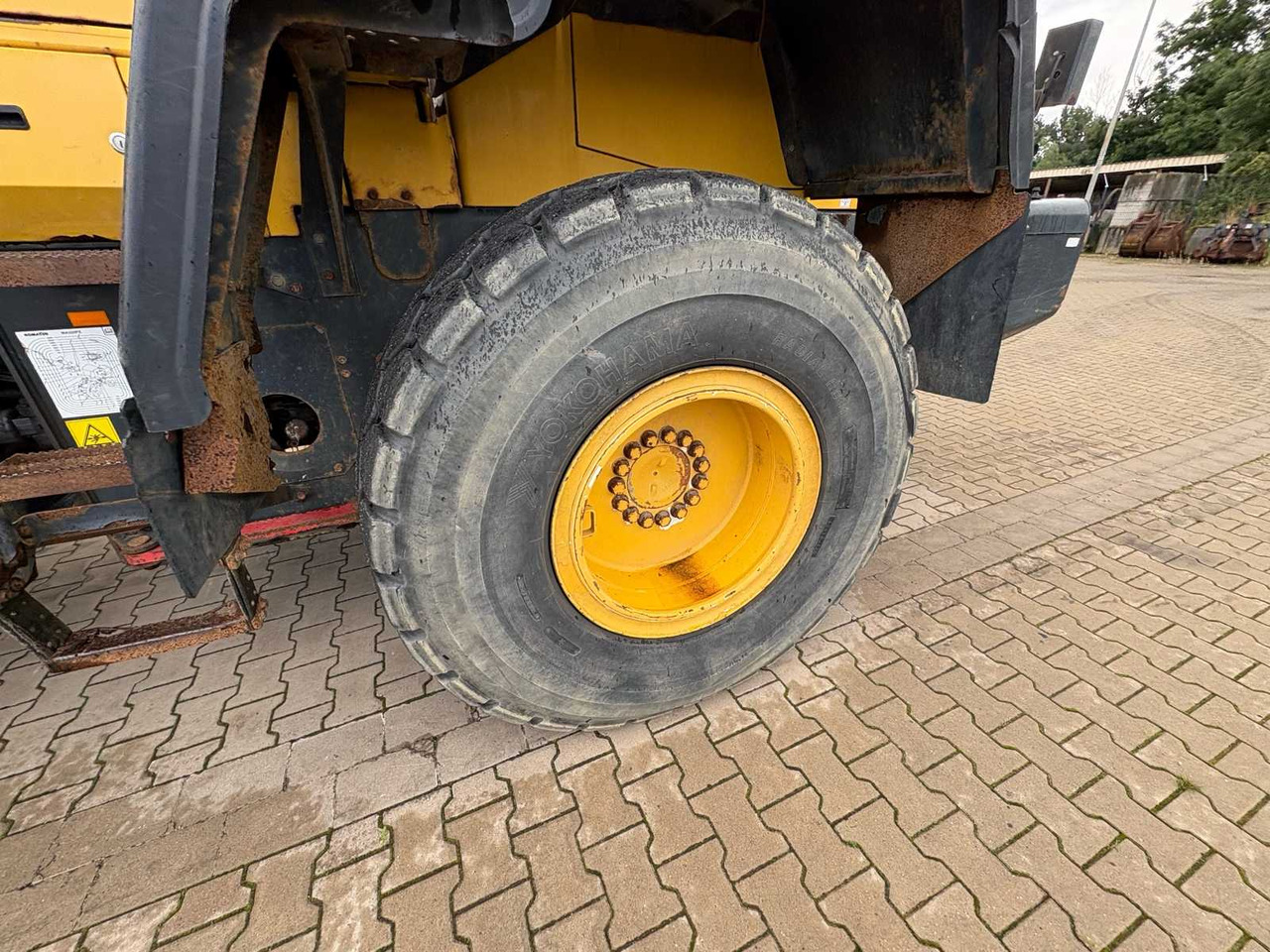 Komatsu WA320PZ-6 - Wheel loader: picture 3 Komatsu WA320PZ-6 - Wheel loader: picture 3