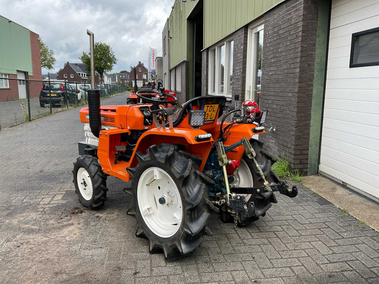 Kubota B1500DT - Compact tractor: picture 3 Kubota B1500DT - Compact tractor: picture 3