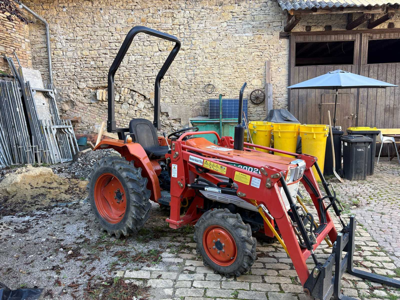 Kubota L-2002 - Farm tractor: picture 2 Kubota L-2002 - Farm tractor: picture 2