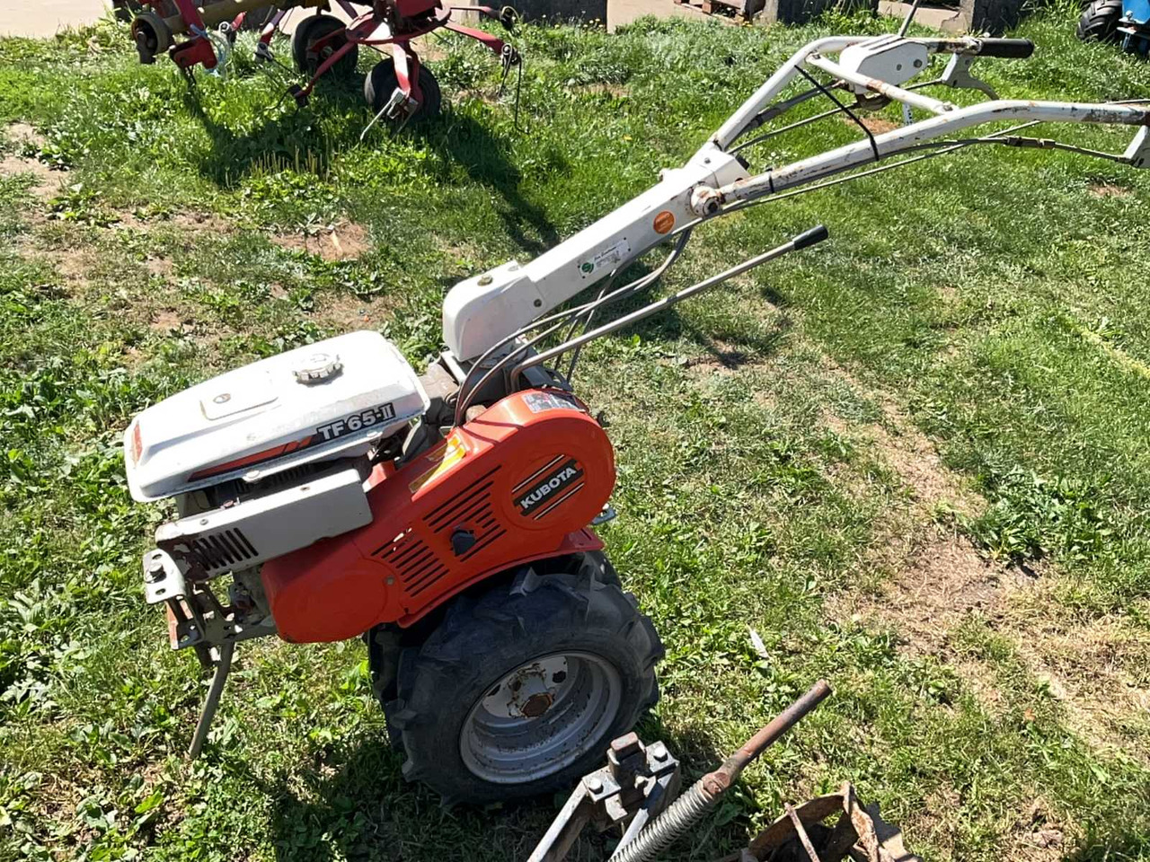 Kubota TF65-II - Municipal tractor: picture 4 Kubota TF65-II - Municipal tractor: picture 4