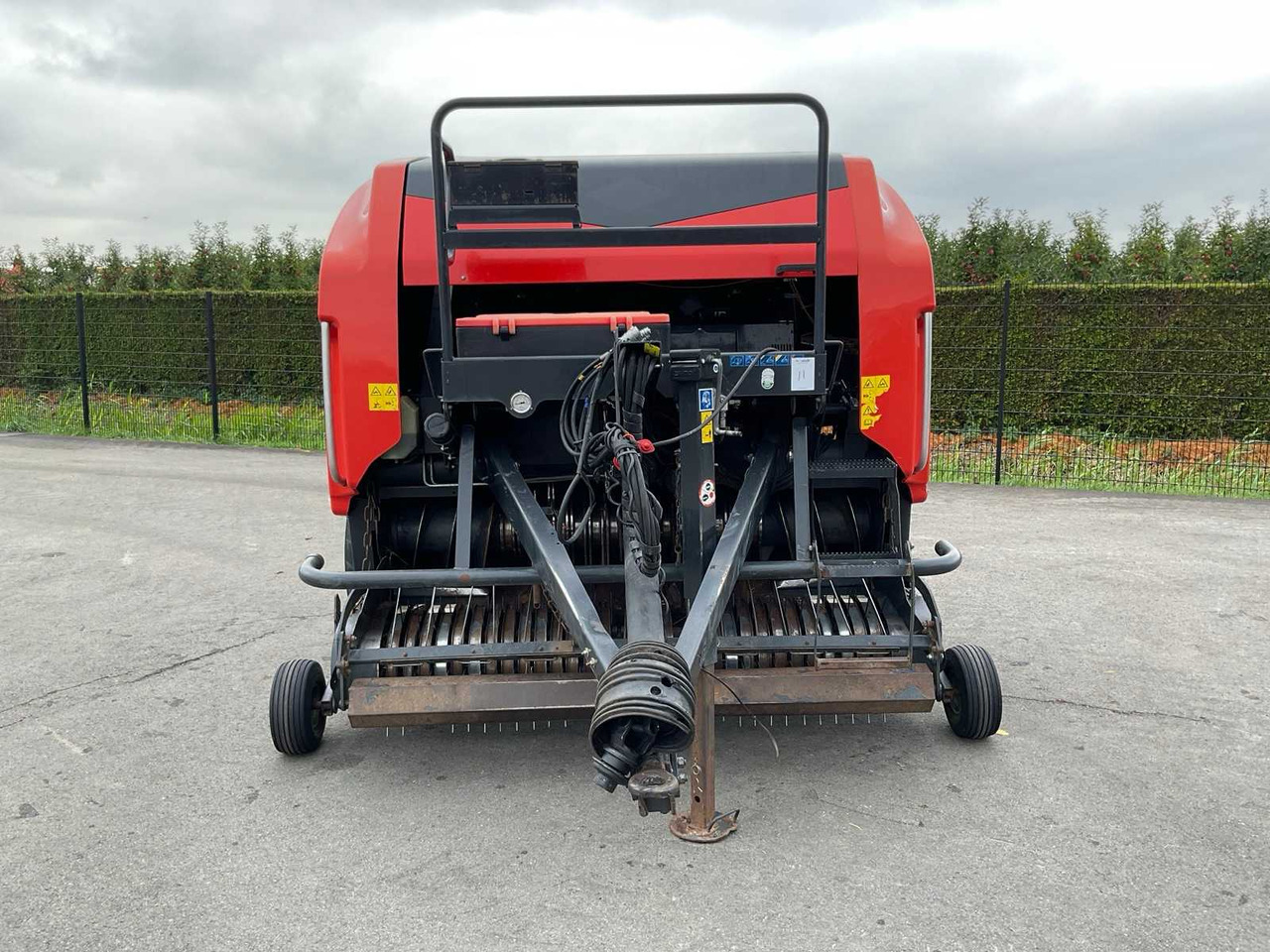 Kuhn FB 3130 Power Track - Round baler: picture 2 Kuhn FB 3130 Power Track - Round baler: picture 2