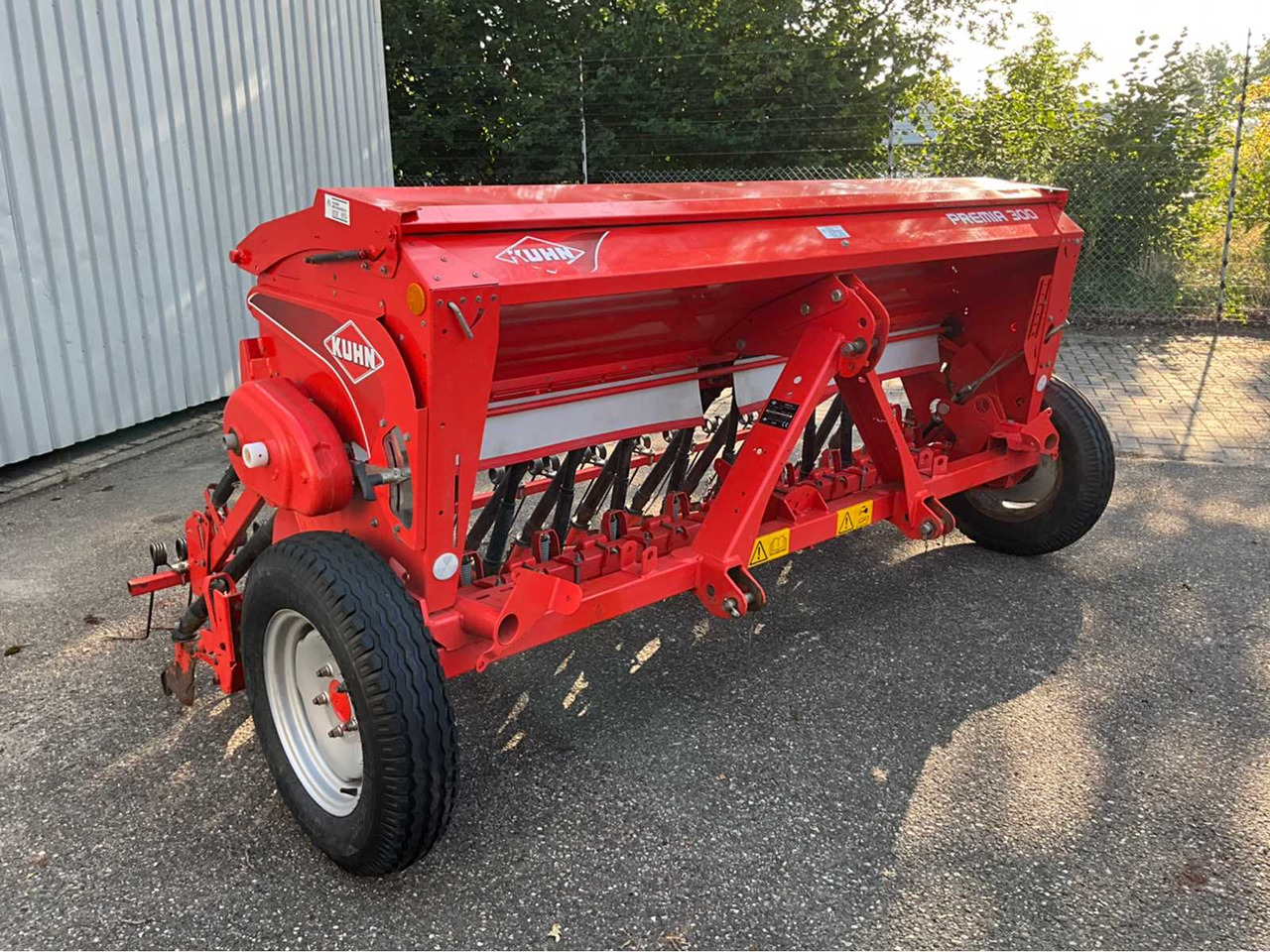 Kuhn Premia 300 - Sowing equipment: picture 3 Kuhn Premia 300 - Sowing equipment: picture 3