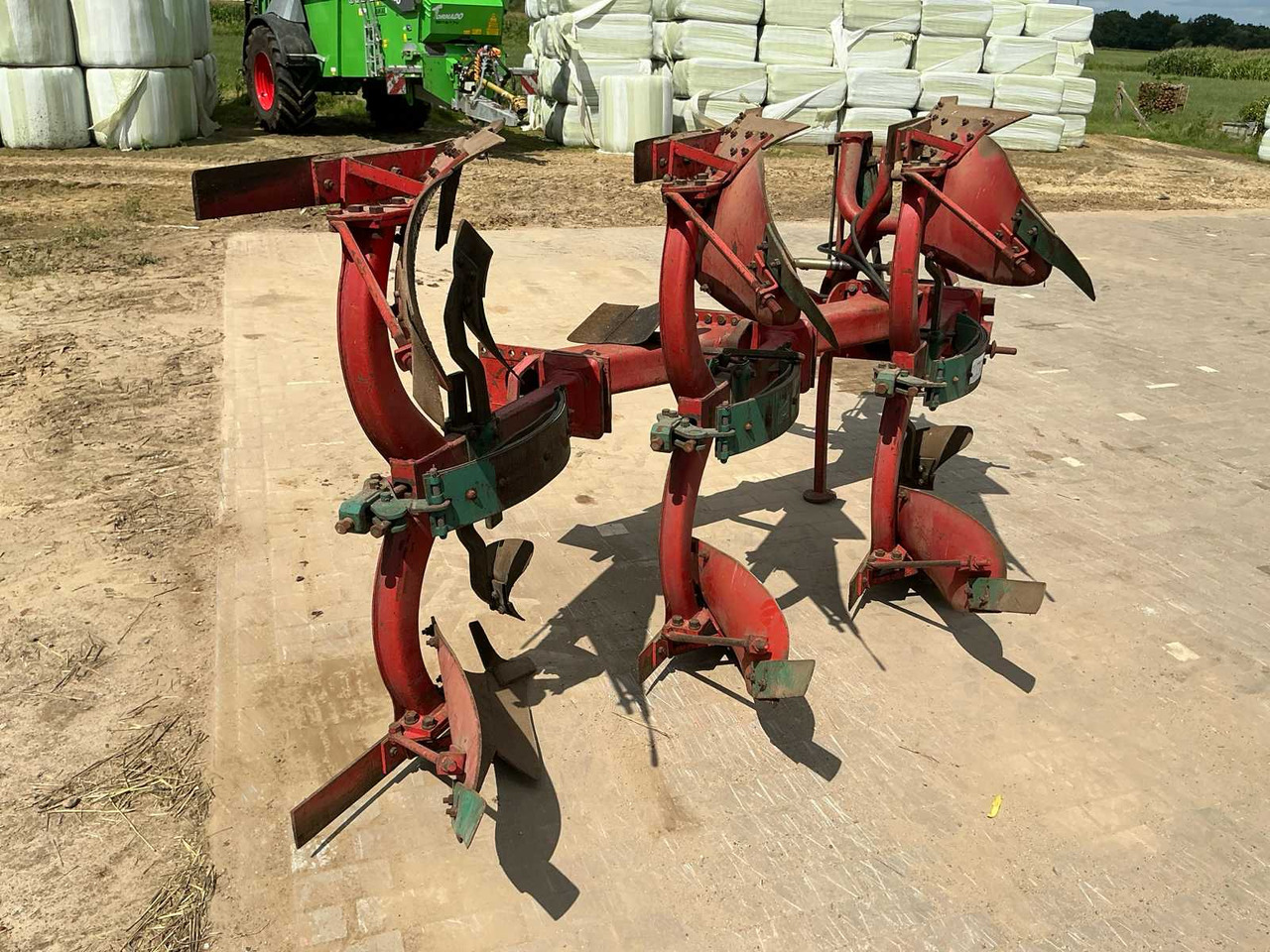 Kverneland - Plow: picture 4 Kverneland - Plow: picture 4