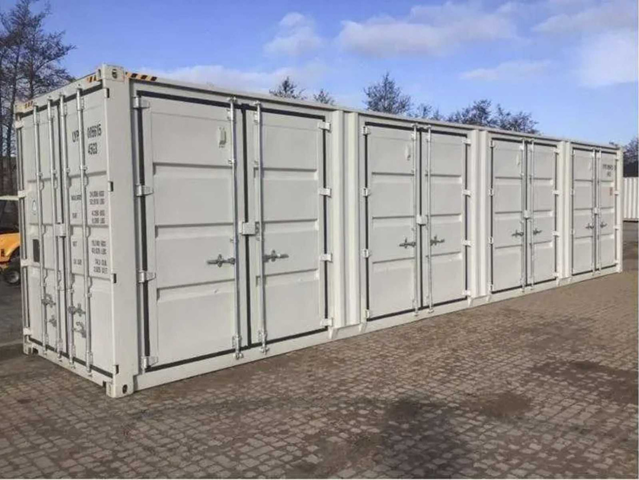 L.Y.P.U 40 ft High Cube - Shipping container: picture 1 L.Y.P.U 40 ft High Cube - Shipping container: picture 1
