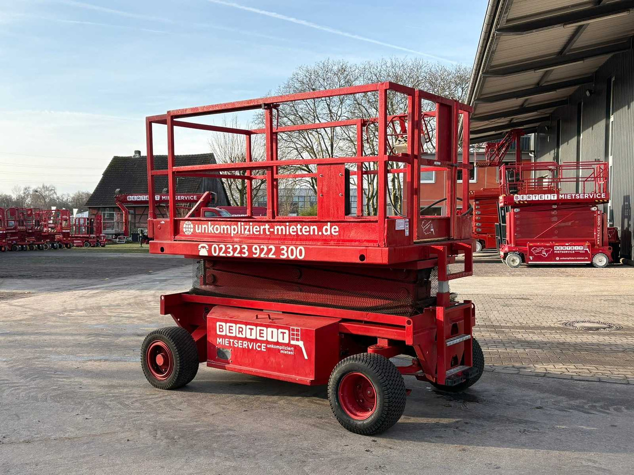 LIFTLUX - SL 83-16 - LIFTLUX SL 83-16 - 1995 - Aerial platform: picture 3 LIFTLUX - SL 83-16 - LIFTLUX SL 83-16 - 1995 - Aerial platform: picture 3